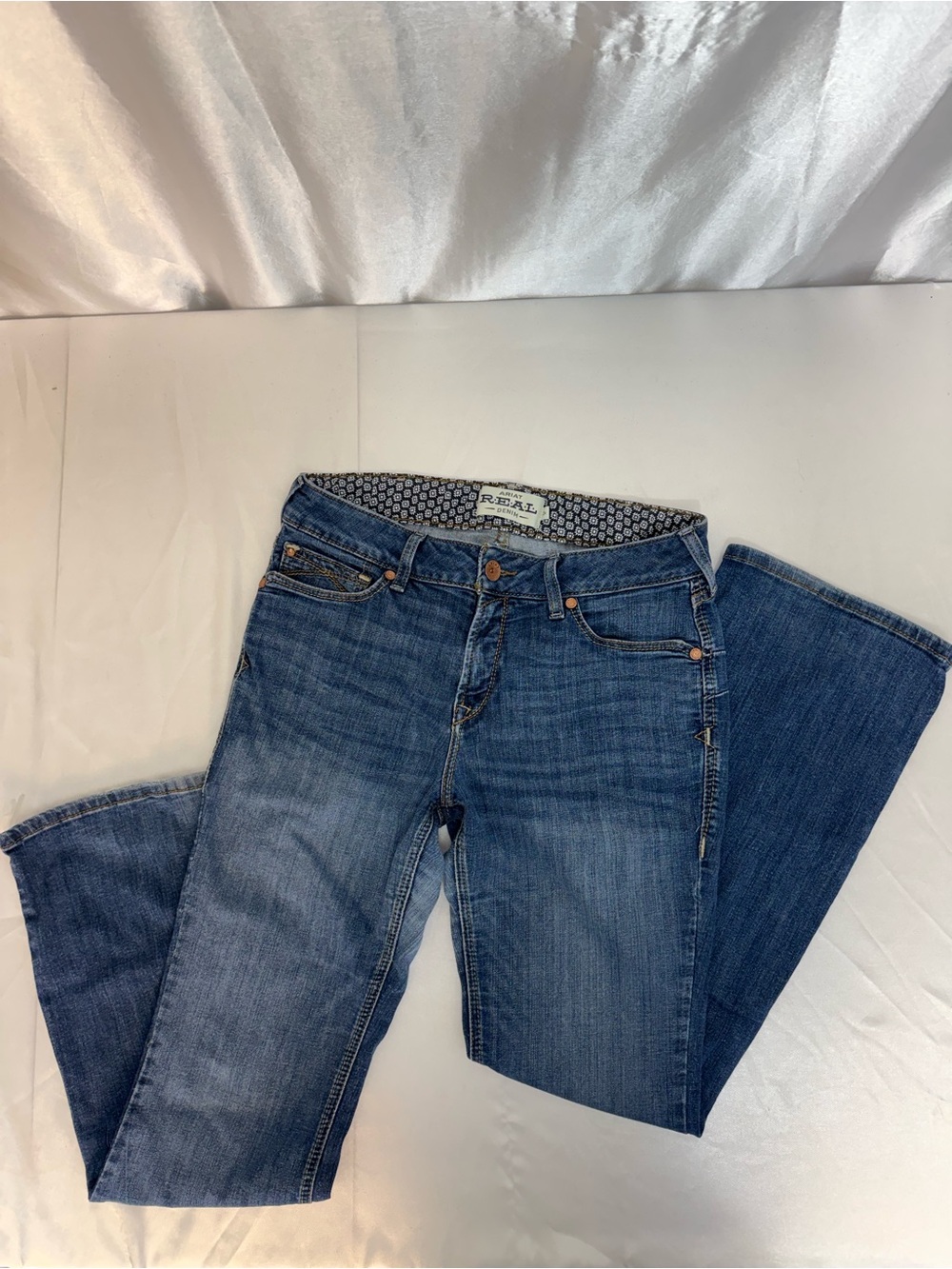 Ariat R.E.A.L Denim Perfect Rise Billie Slim Bootcut Western Jeans Pacific Wash